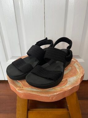 Black Strappy Comfort Sandals